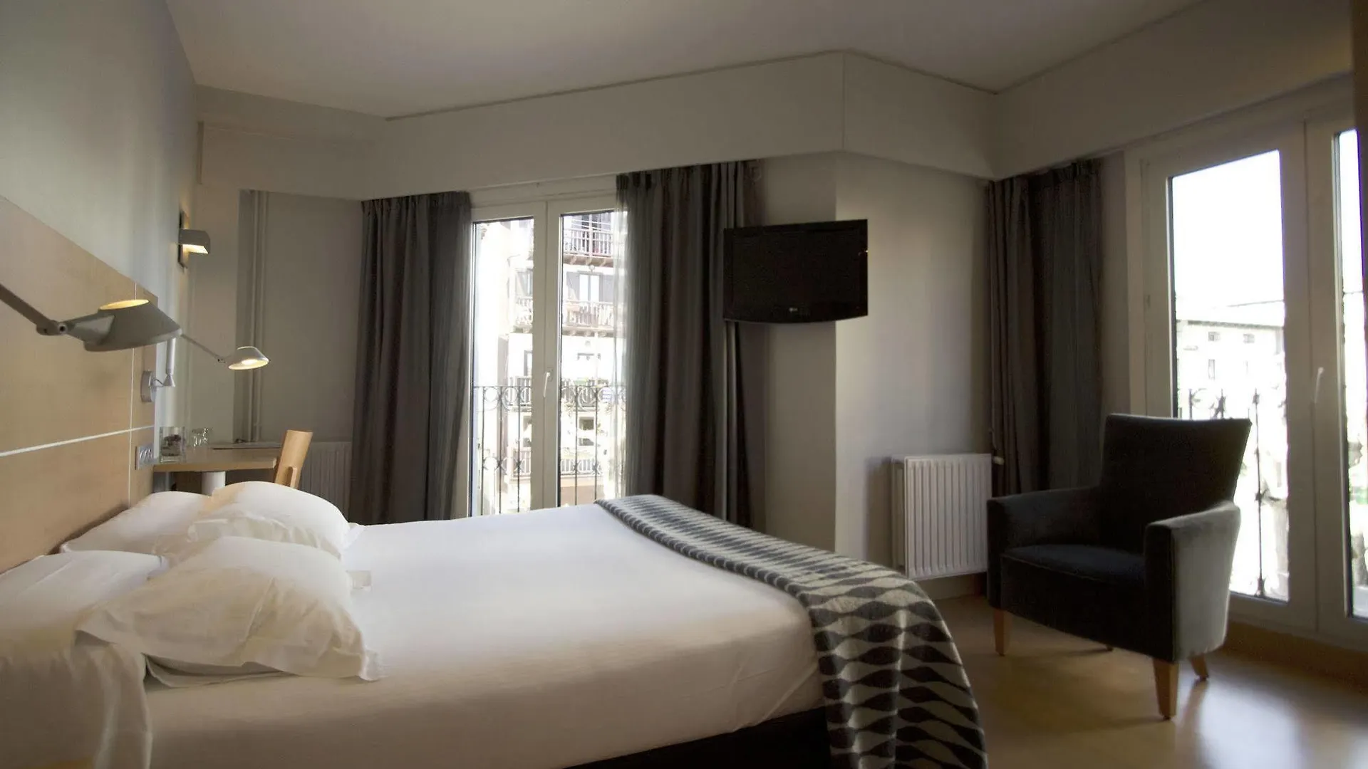 Hotel Jauregui Hondarribia
