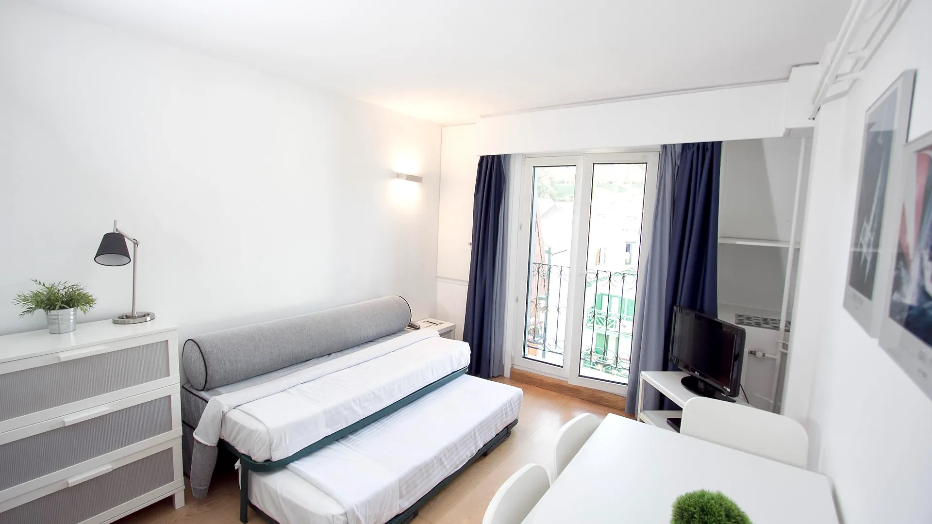 Hotel Jauregui Hondarribia 3*,