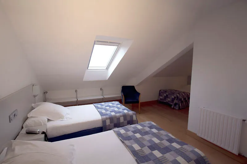 Hotel Jauregui Hondarribia 3*,